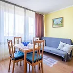 Convenient City Stay